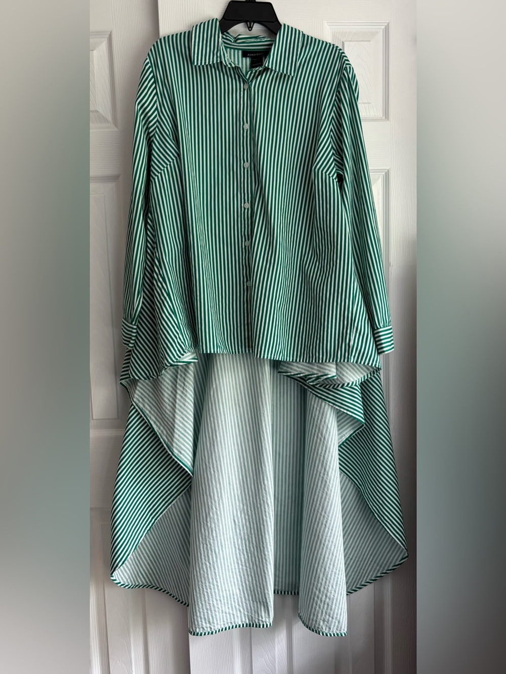 Ashley Stewart Green & White Dramatic Hi Low Hem High Button Up Duster Size 14